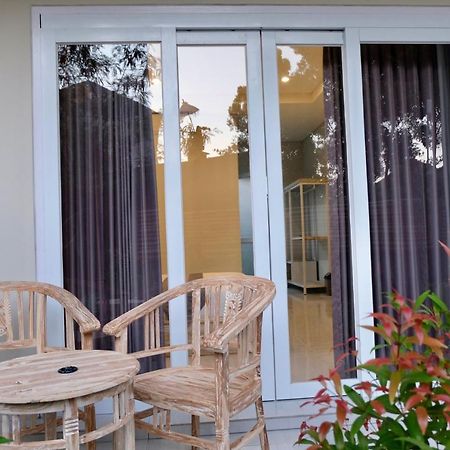 Anyar Guesthouse Canggu Exterior photo